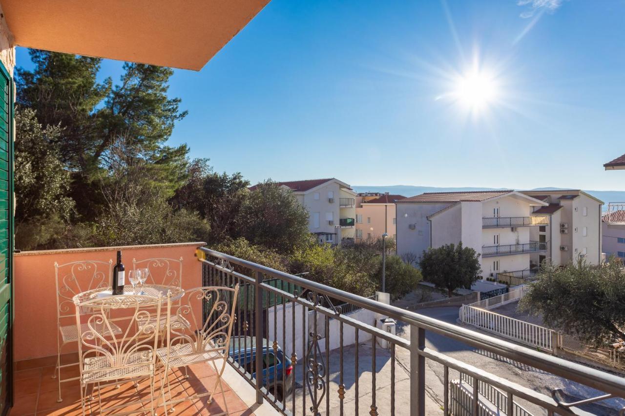 Villa Borzic Omis Bagian luar foto