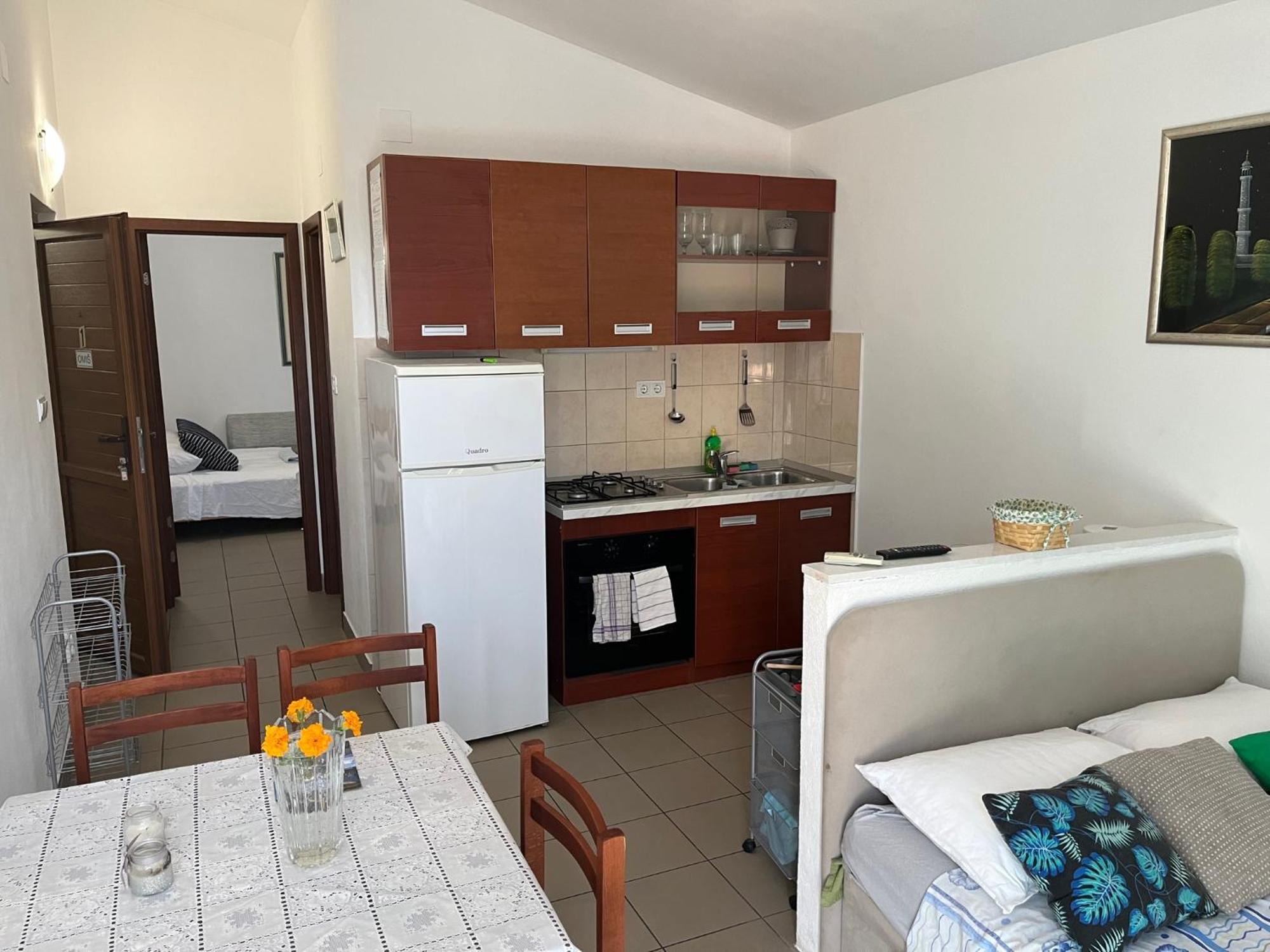 Villa Borzic Omis Bagian luar foto